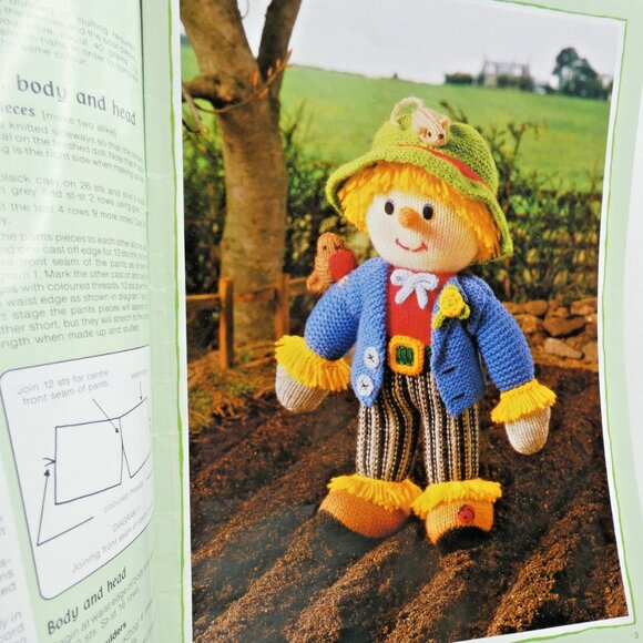 Jean Greenhowe's Knit Dolls Pattern Book Scarecrows Double Knit DIY Vintage 1988 - Picture 2 of 9